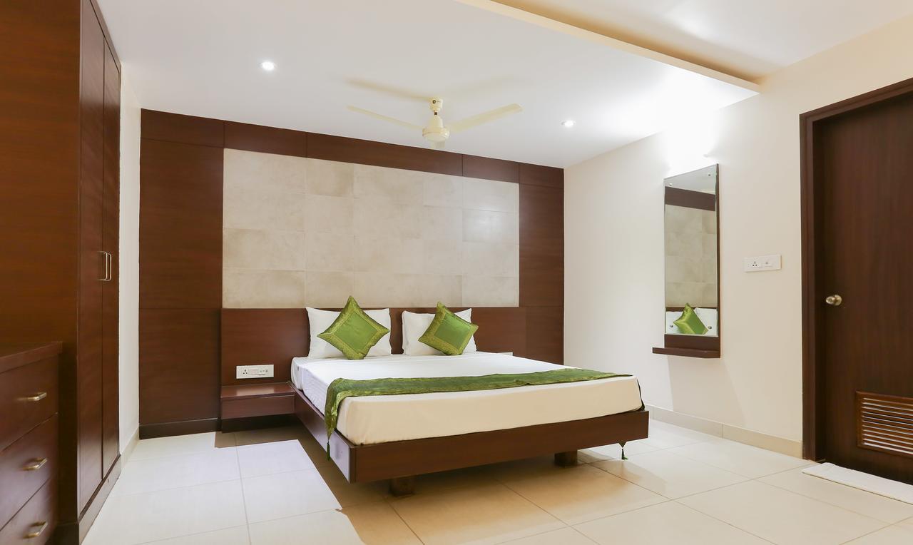 Hotel Treebo Trend Vijaya Grand à Udupi Extérieur photo